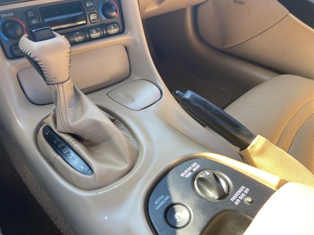 2003 Chevrolet Corvette Base