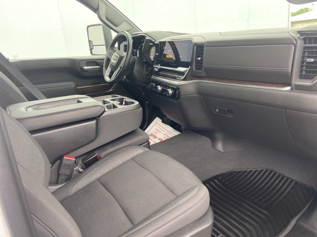 2024 GMC Sierra 2500HD SLE