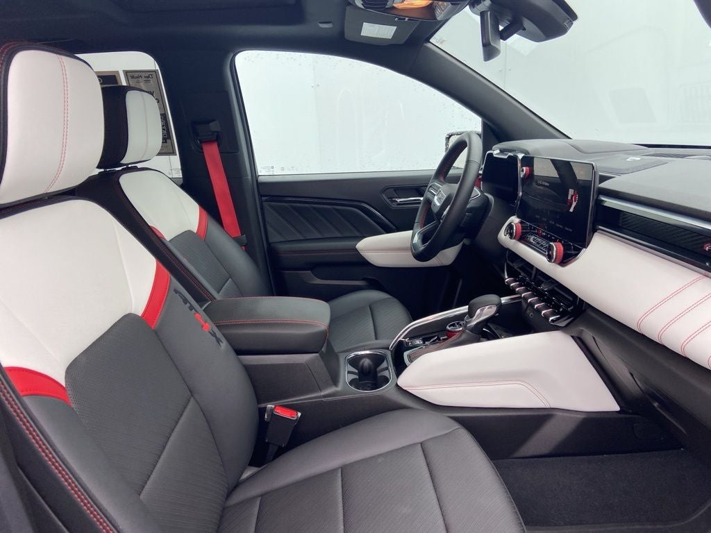 2024 GMC Canyon AT4X