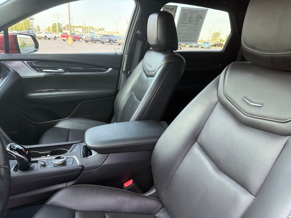 2023 Cadillac XT5 Premium Luxury
