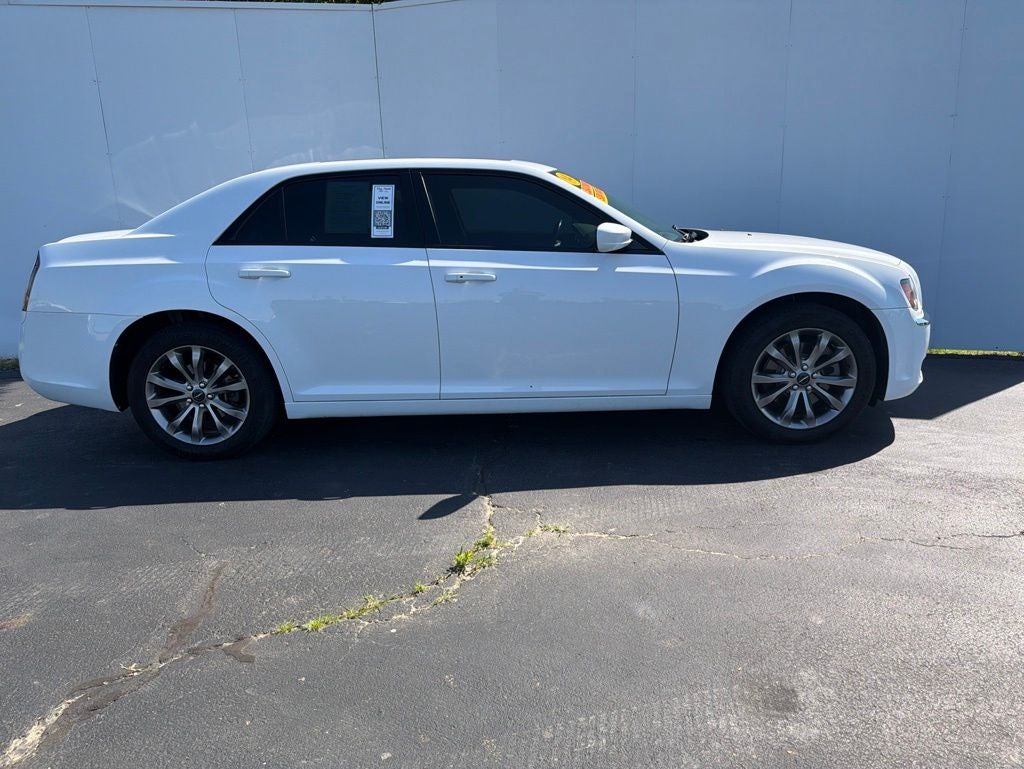 2014 Chrysler 300 S