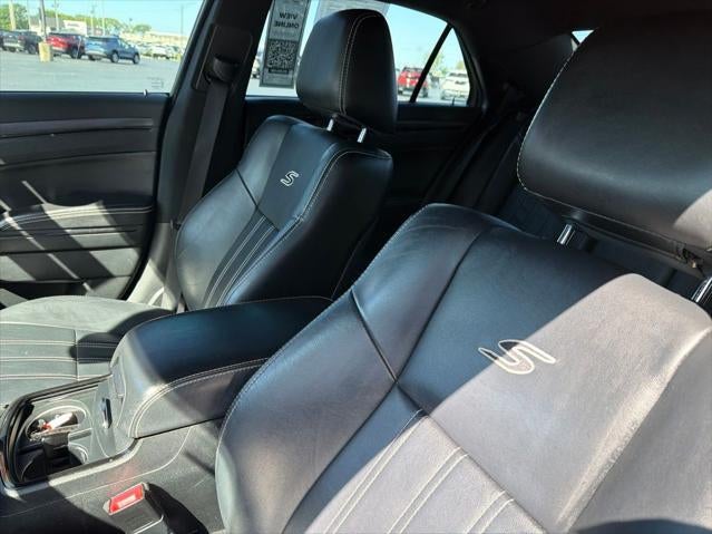 2014 Chrysler 300 S