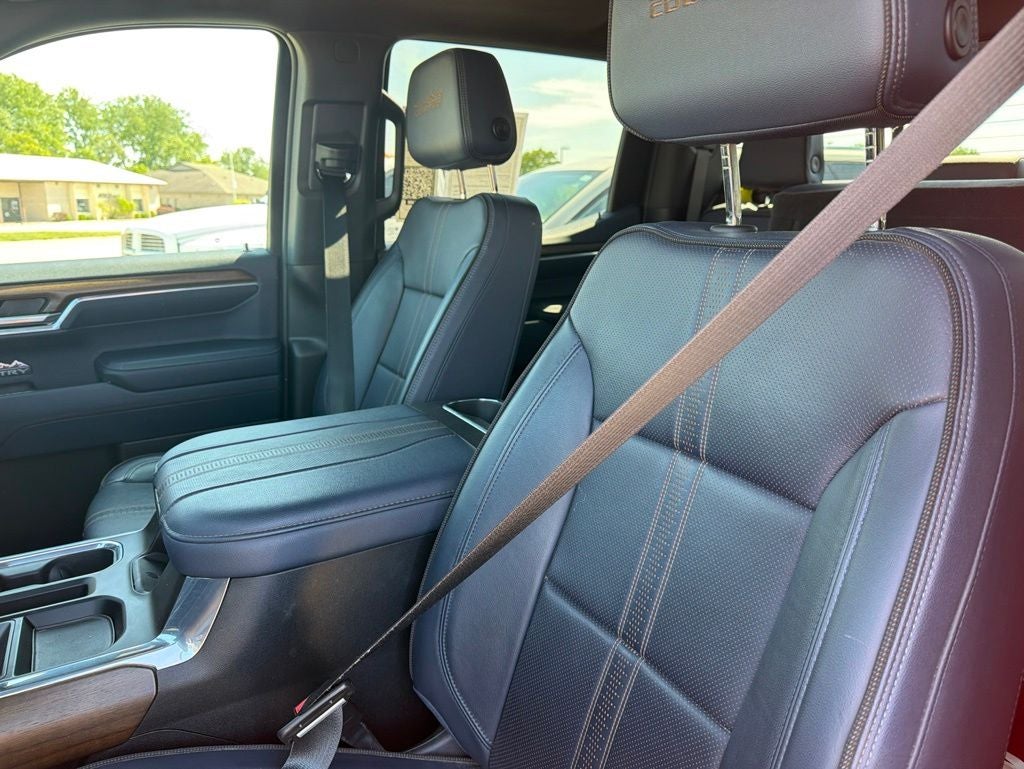 2023 Chevrolet Silverado 1500 High Country