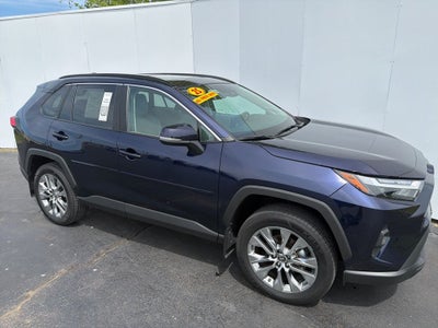 2025 Toyota RAV4 XLE Premium