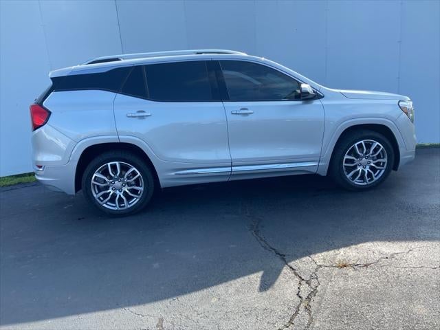 2022 GMC Terrain Denali