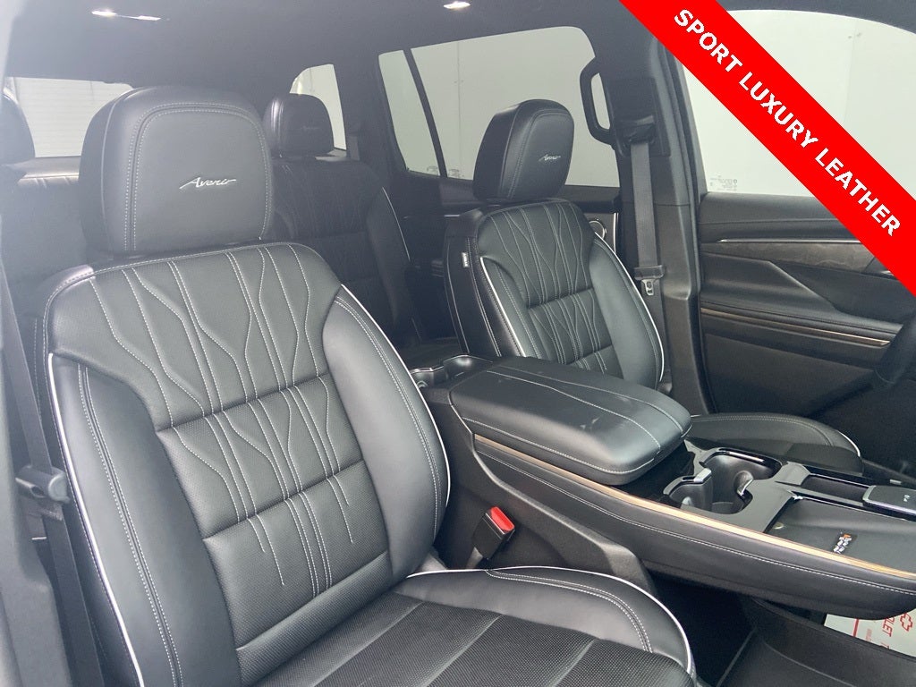 2025 Buick Enclave Avenir