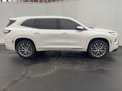 2025 Buick Enclave Avenir
