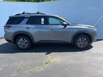 2023 Nissan Pathfinder SV
