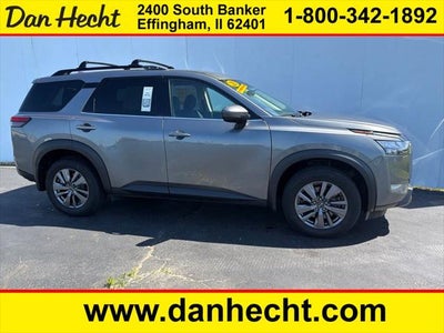 2023 Nissan Pathfinder SV