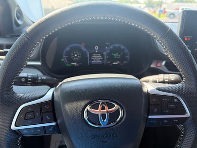 2025 Toyota Sienna XSE 7 Passenger