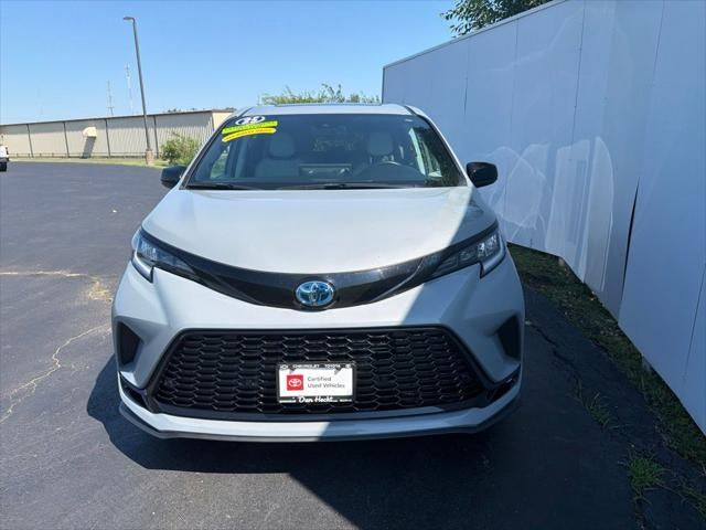 2025 Toyota Sienna XSE 7 Passenger