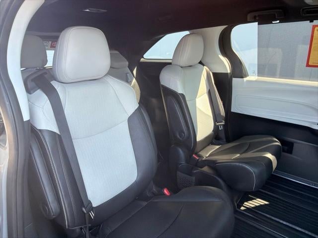 2025 Toyota Sienna XSE 7 Passenger