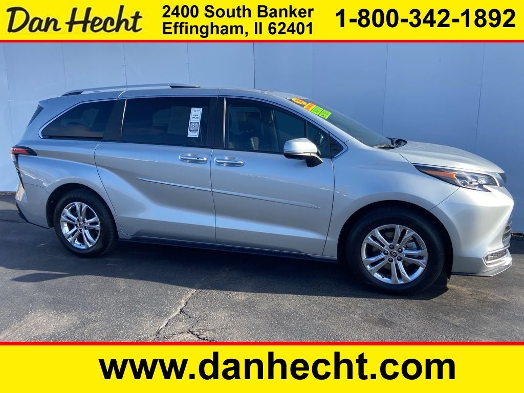 2024 Toyota Sienna Platinum 7 Passenger