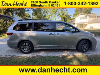 2018 Toyota Sienna XLE 8 Passenger