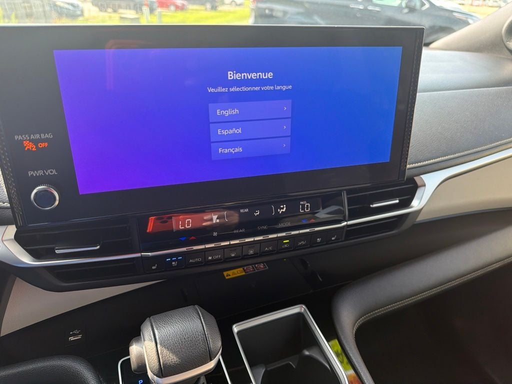 2025 Toyota Sienna Limited 7 Passenger