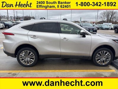 2022 Toyota Venza XLE