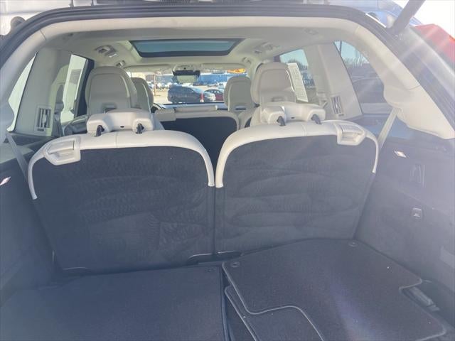 2020 Volvo XC90 T5 Momentum