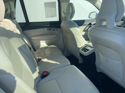 2020 Volvo XC90 T5 Momentum