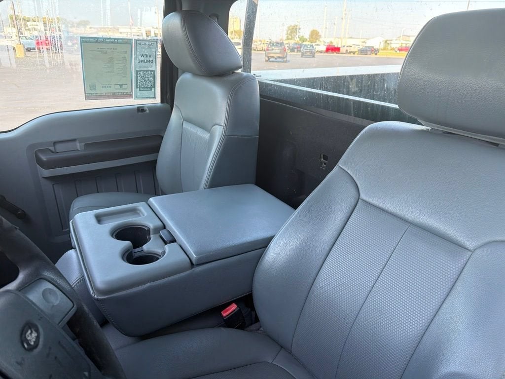 2016 Ford Super Duty F-350 SRW XL