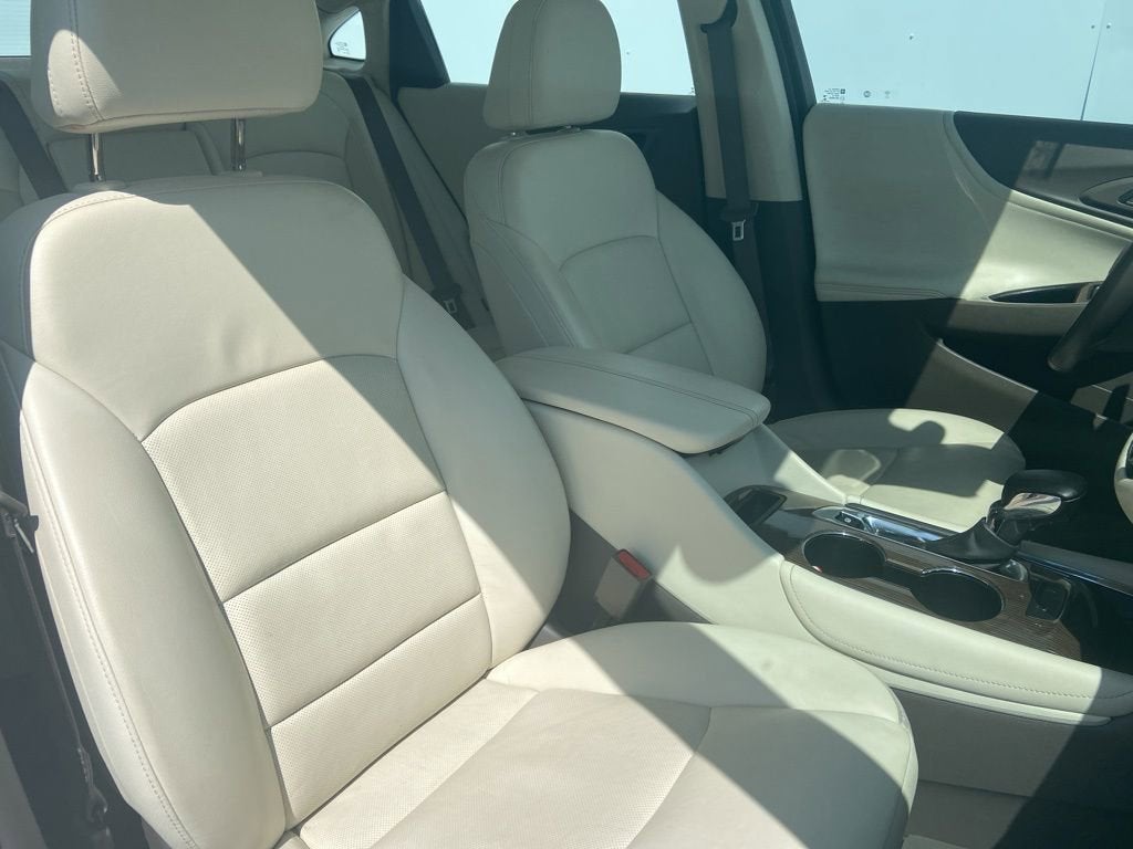 2024 Chevrolet Malibu 2LT