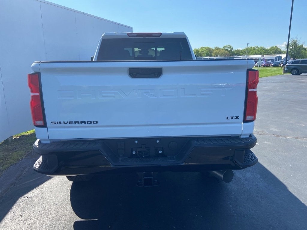 2025 Chevrolet Silverado 3500 HD LTZ