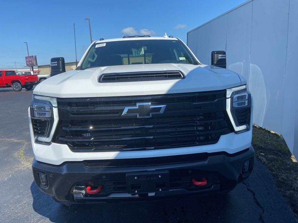 2025 Chevrolet Silverado 3500 HD LTZ