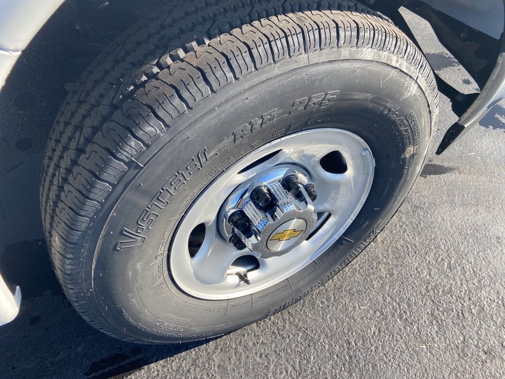 2025 Chevrolet Express Cargo 2500 WT