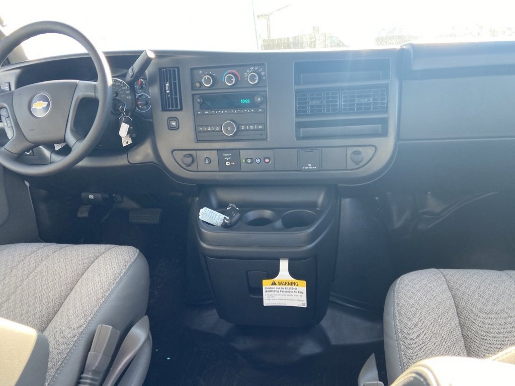 2025 Chevrolet Express Cargo 2500 WT