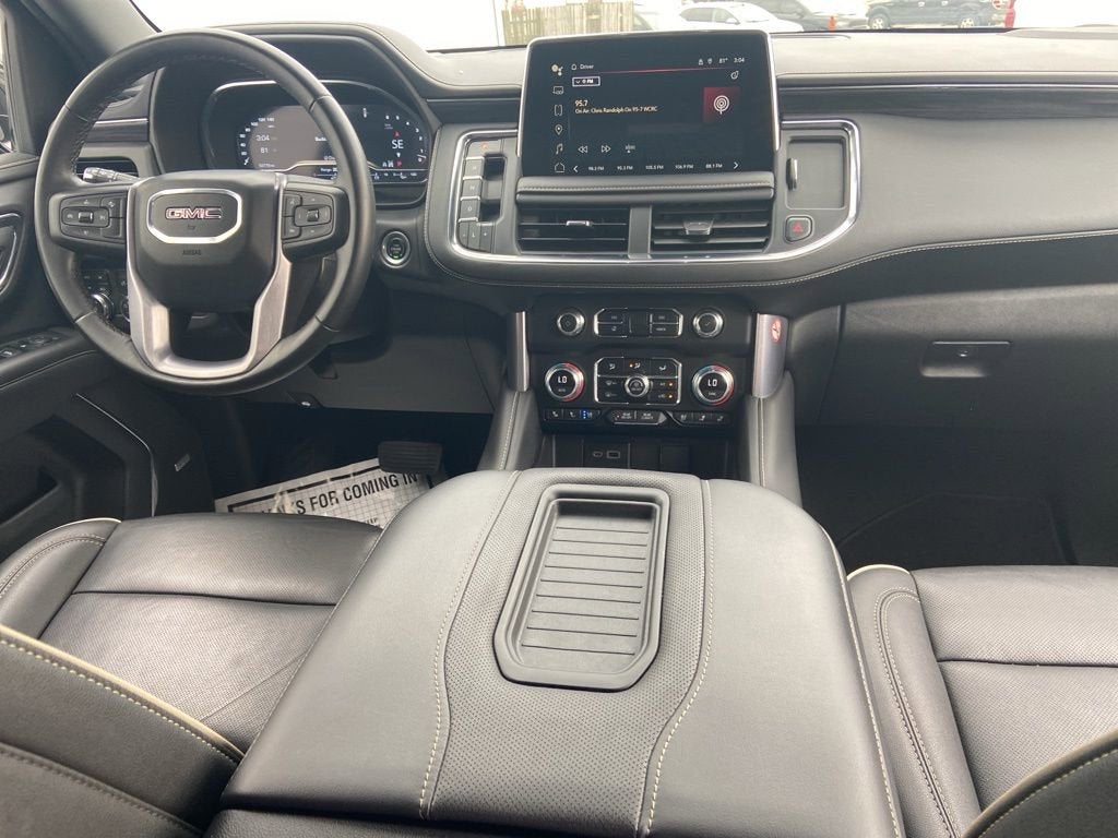 2024 GMC Yukon XL SLT
