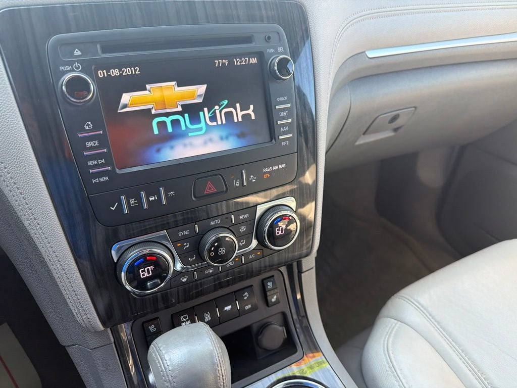 2014 Chevrolet Traverse LTZ