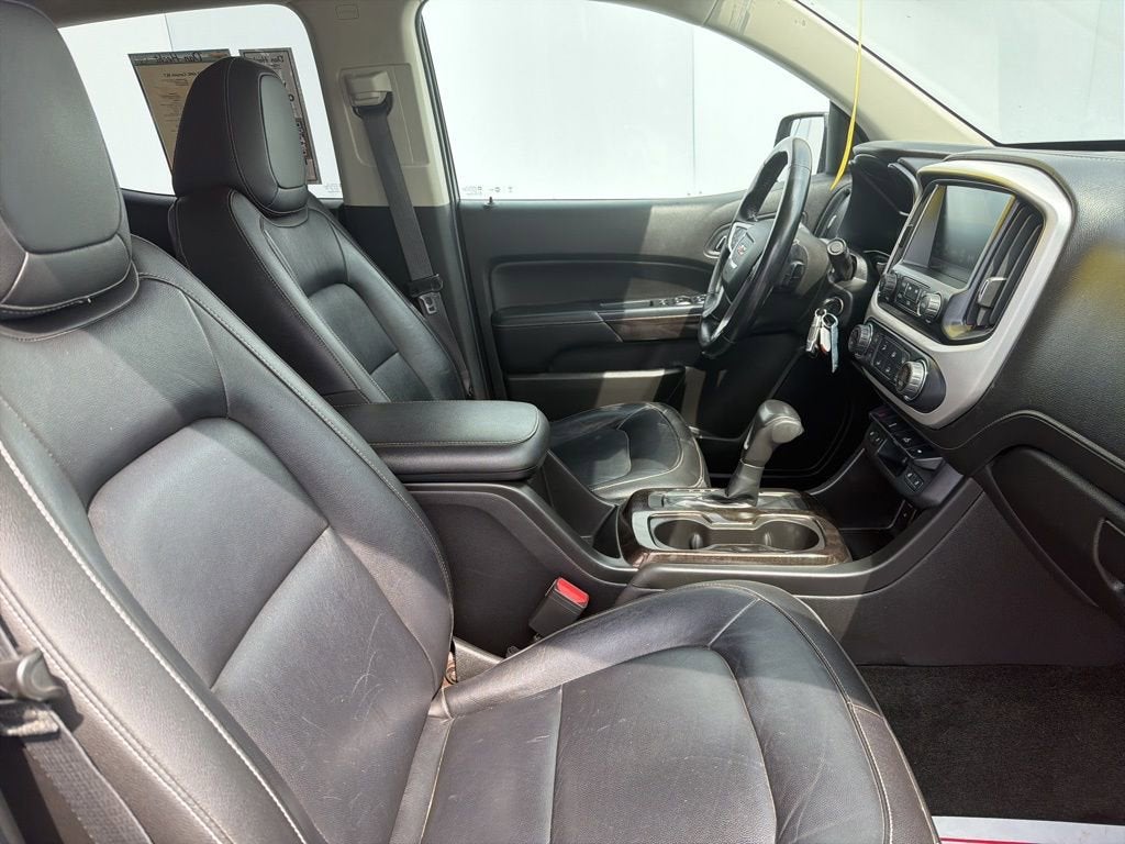 2017 GMC Canyon 4WD SLT