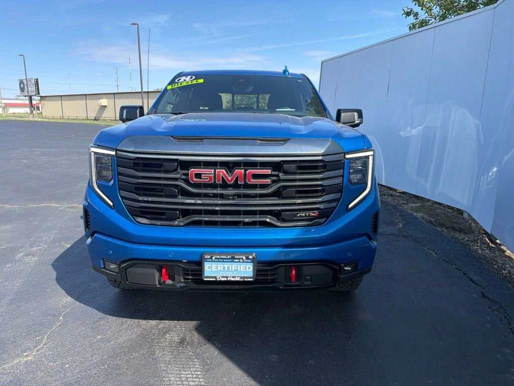 2024 GMC Sierra 1500 AT4