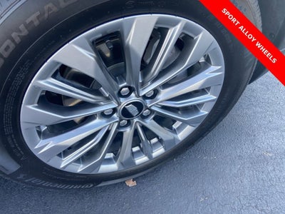 2024 Cadillac XT4 Premium Luxury