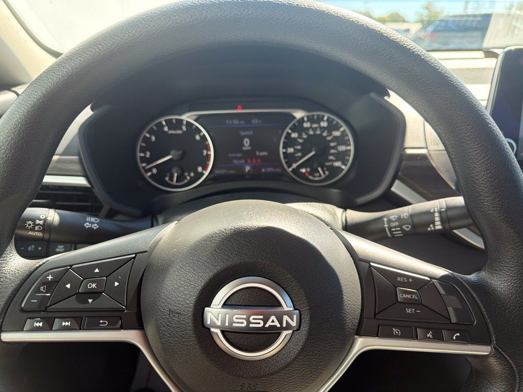 2025 Nissan Altima SV