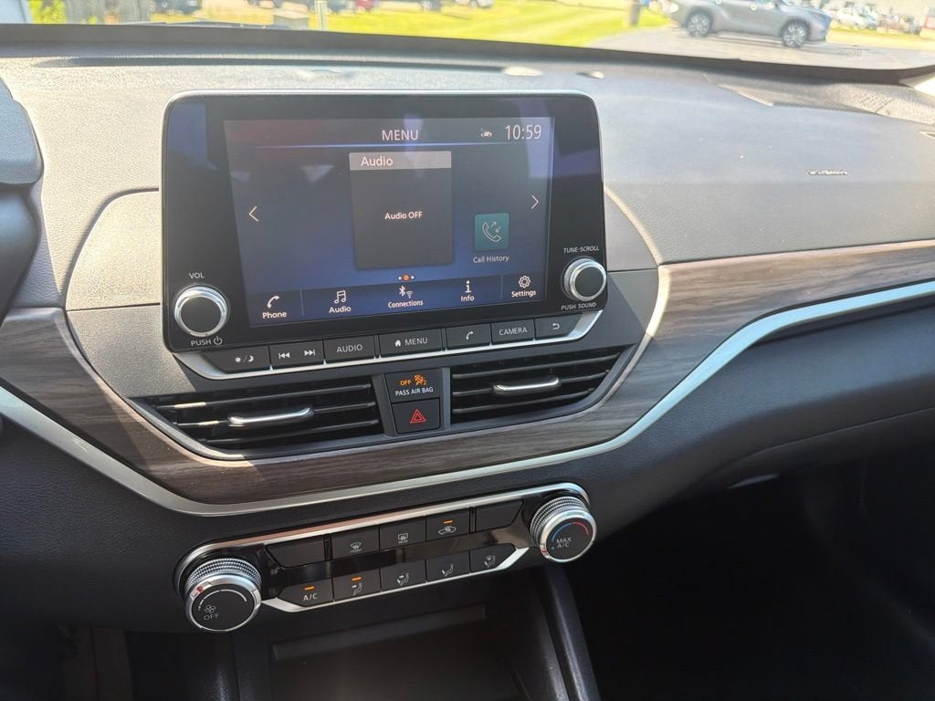 2025 Nissan Altima SV