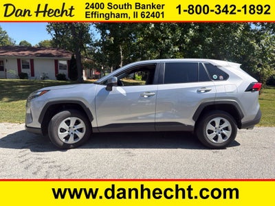 2023 Toyota RAV4 LE