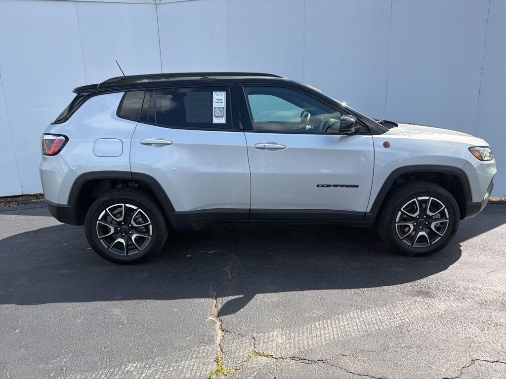 2025 Jeep Compass Trailhawk
