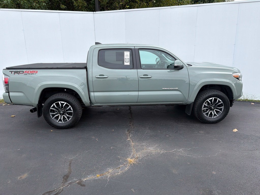 2022 Toyota Tacoma 4WD SR