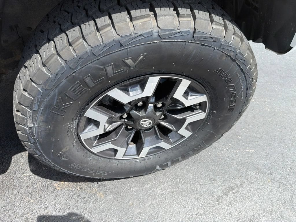 2019 Toyota Tacoma 4WD SR