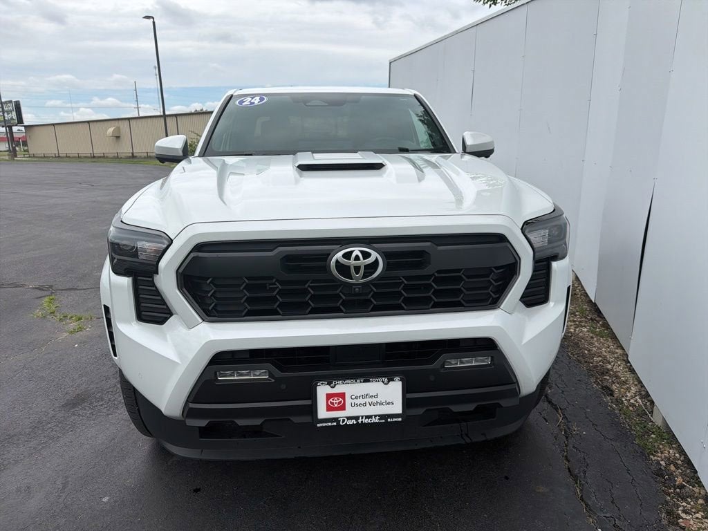 2024 Toyota Tacoma 4WD SR5