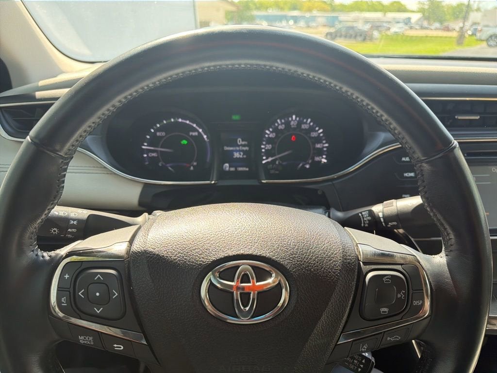 2017 Toyota Avalon Hybrid XLE Plus