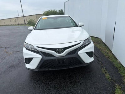 2020 Toyota Camry SE
