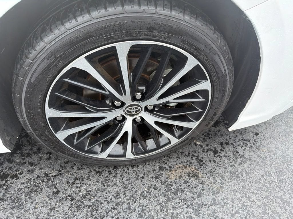 2020 Toyota Camry SE