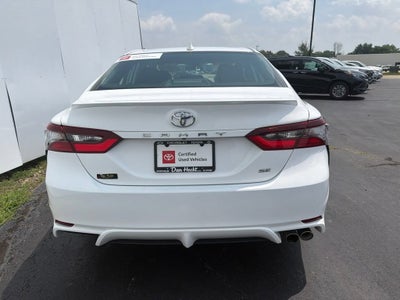 2024 Toyota Camry SE