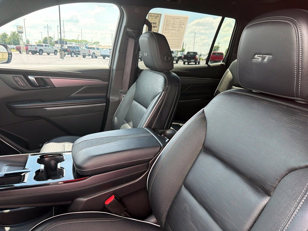 2025 Buick Enclave Sport Touring