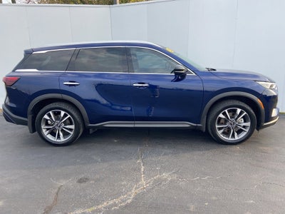 2023 INFINITI QX60 LUXE