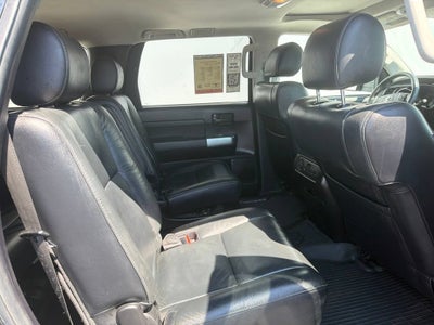 2018 Toyota Sequoia SR5