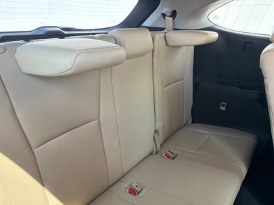 2022 Toyota Highlander Hybrid Platinum