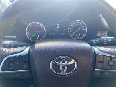 2024 Toyota Sienna Platinum