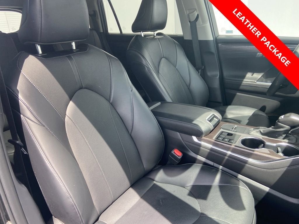 2024 Toyota Highlander Hybrid Limited